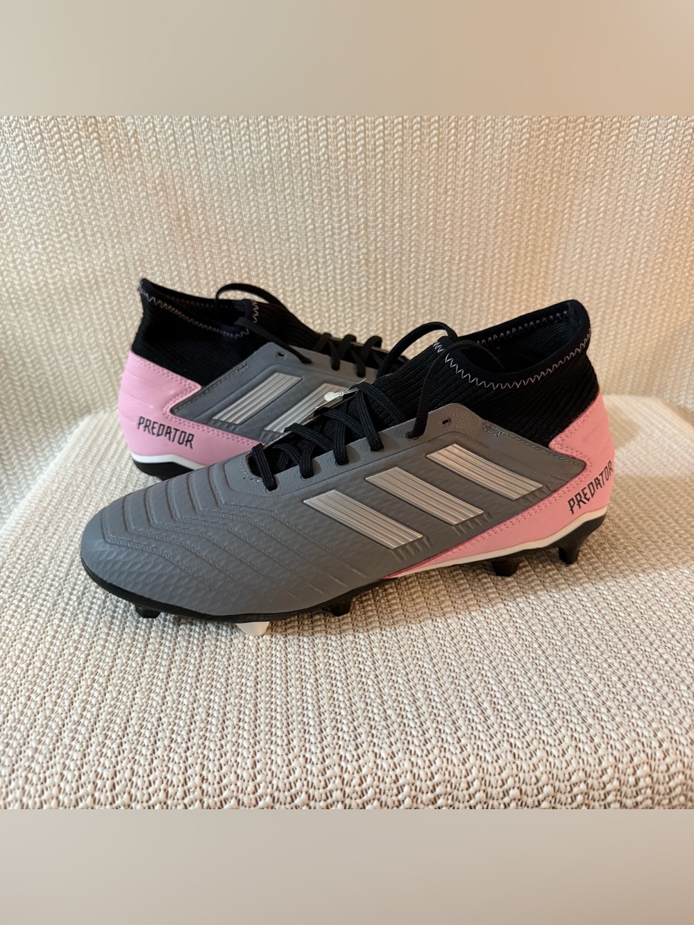 Adidas Predator 19.3 FG W Soccer Cleats Gray Pink Women’s 8.5 NWT